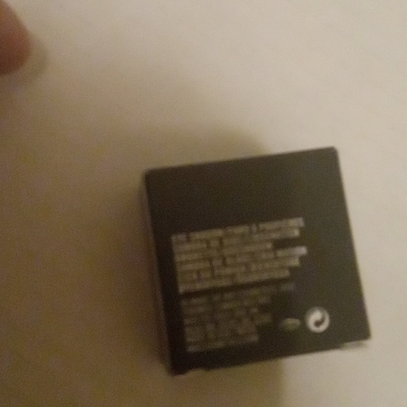 Mac long lasting eyeshadow in girlie nww - Picture 11 of 11